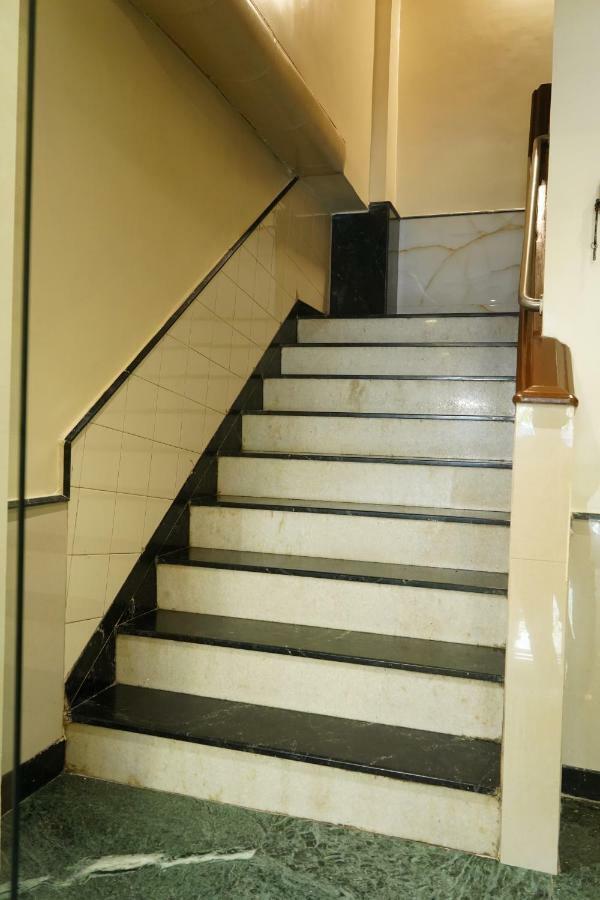 Sharda Residency Hotel Mumbai Ngoại thất bức ảnh